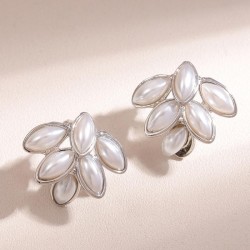 fine  fashion sweetOL branches and leaves Pearl personality woman ear stud
