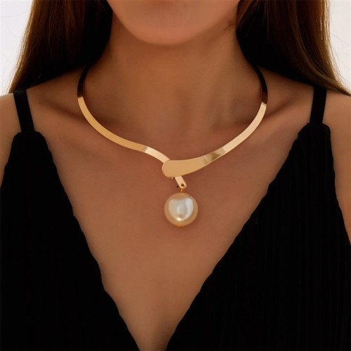 occidental style  Pearl love multilayer necklace woman  personality fashion creative