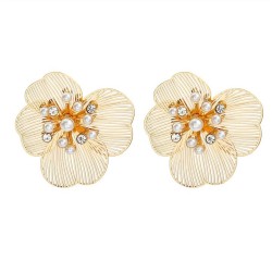 spring Alloy flowers earrings occidental style Earring lady Metal pattern eleg..