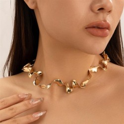 occidental style Metal textured Collar woman wind geometry necklace