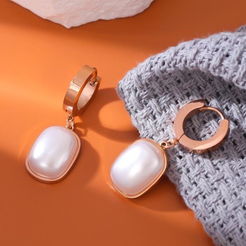 fashion concise Square Pearl titanium steel temperament lady buckle earring