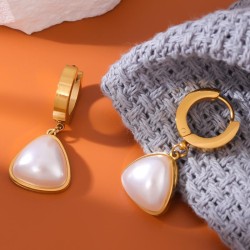 fashion concise triangle Pearl titanium steel temperament lady buckle earring
