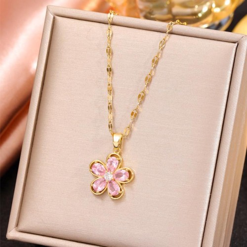 fashion concise sweetOL petal personality lady necklace