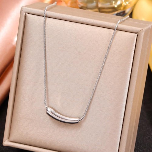 fashion concise titanium steel concise personality woman necklace