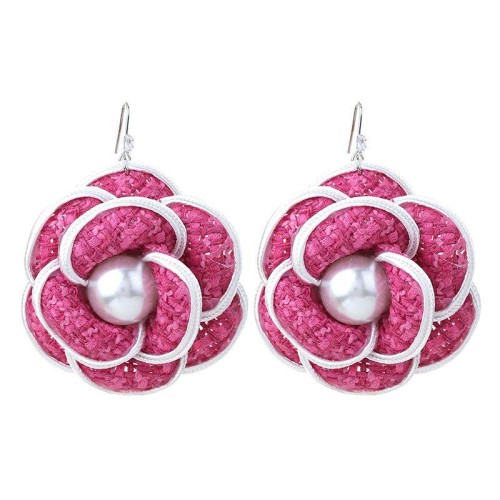  samll wind Pearl flower earrings  high-end handmade Cloth flowers Earring woman