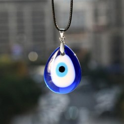  eyes pendant necklace woman all-Purpose personality blue eyes necklace