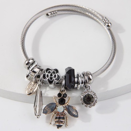 fashion concise all-Purpose flash diamond more elements pendant temperament woman bangle