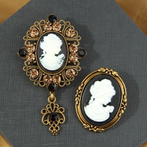 fashion retro medium noble wind flash diamond temperament man woman personality two brooch