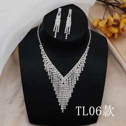  Rhinestone necklace  bride married fully-jewelled earrings necklace set  banq..