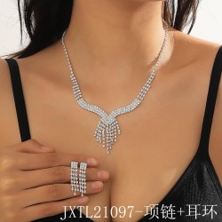  claw chain tassel fully-jewelled Rhinestone earrings necklace set retro tempe..