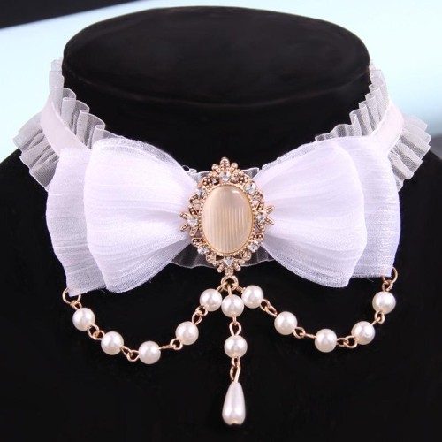 occidental style fashion lace Opal Pearl flowers gem accessories temperament necklace chain