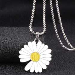 fashion concise daisy  chrysanthemum personality man necklace