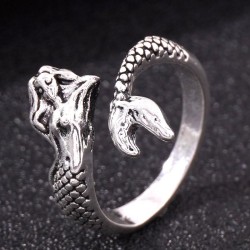 fashion retro beauty opening temperament ring