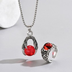 claw man necklace eyes opening ring set