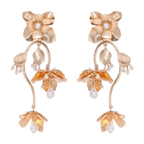 Alloy flowers flowersza super wealthy ear stud Leaf tassel trend Street Snapins same style