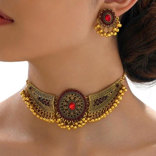 fashion retro all-Purpose wings exaggerating necklace earring woman set