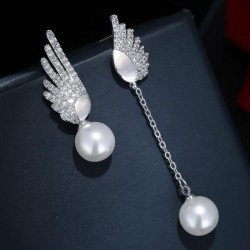 fashion concise sweet bronze angel asymmetry personality ear stud