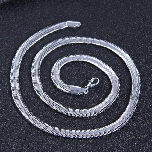 0.5*49cm fashion concise snake stainless steel man temperament necklace