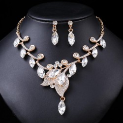  head occidental style exaggerating retro necklace set woman luxurious crystal..