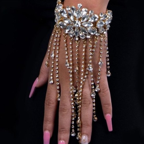  new fashion all-Purpose tassel bracelet occidental style luxurious bride wedding zirconracelet