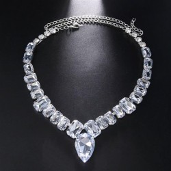 new personality exaggerating fully-jewelledV necklace temperament high clavicl..