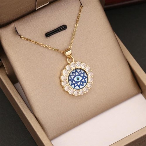   personality eyes pendant  bronze embed zircon necklace  fashion