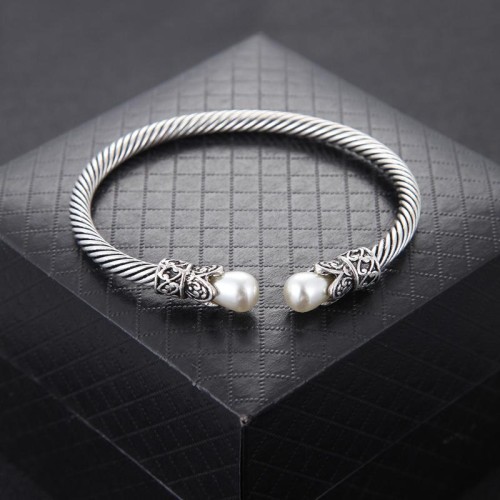 fashion retro Pearl opening exaggerating man bangle