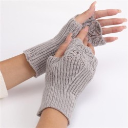 short style woolen glove Autumn and Winter woman student fashion knitting warm..