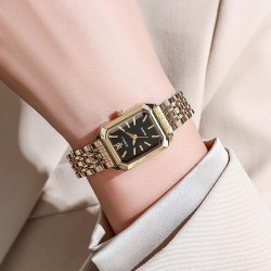 steel belt lady watch  woman student fashon bref square quartz wrst-watches