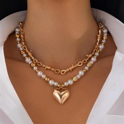 occidental style  fashion love Alloy pendant necklace  all-Purpose Pearl beads clavicle chai