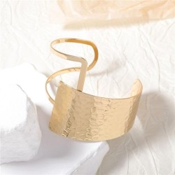  Irregular personality half hollow geometry pattern Metal width surface openin..