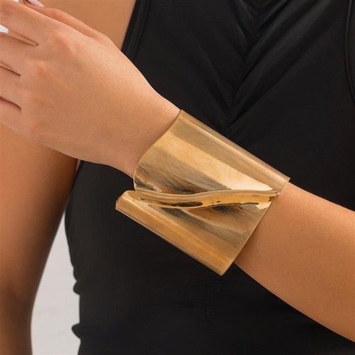 occidental style exaggerating Metal wind width surface big bangleracelet  personality samll opening woman