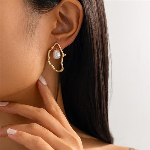 occidental style briefins Irregular geometry ear stud personality temperament imitate Pearl Earring woman