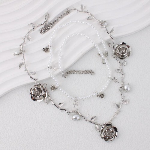 occidental style multilayer lady flowers Leaf imitate Pearl rose pendant beads clavicle necklace