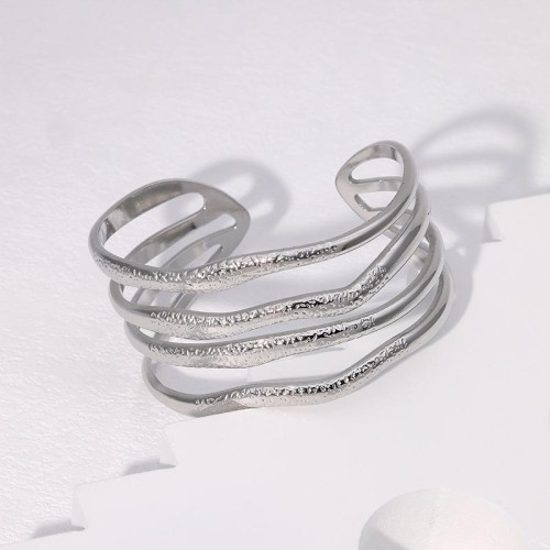 occidental style personality exaggerating width gilded high retro geometry Irregular stainless steel bangle wom