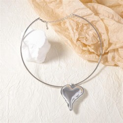 ( Silver) punk wind brief fashion love heart-shaped pendant Alloy Collar all-Purpose day wind