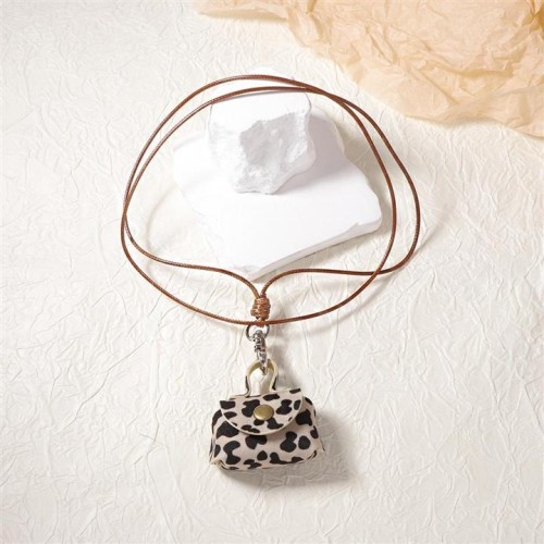  personality retro trend leopard coin bag bag pendant necklace all-Purpose Autumn and Winter woman style