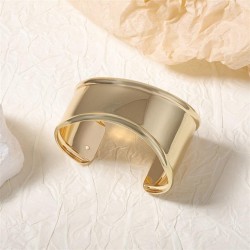 occidental style fashion briefins wind Metal opening geometry annular wind ban..