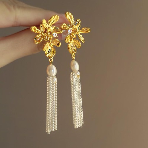silver diamond flowers tassel Pearl ear stud retro samll earrings woman fashion temperame