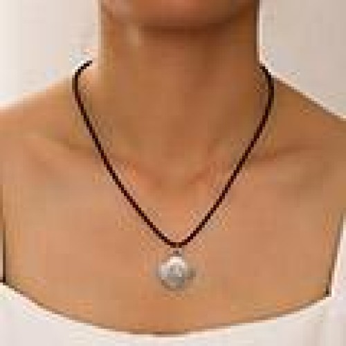 1 fashion retro Shells Modeling pendant personality lady necklace