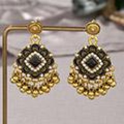 1 fashion noble wind retro flash diamond flowers personality lady earring