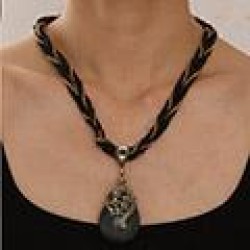  fashion Bohemia noble wind flowers drop temperament lady short necklace