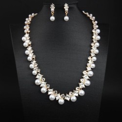   occidental style all-Purpose Pearl diamond clavicle short necklace earrings ..