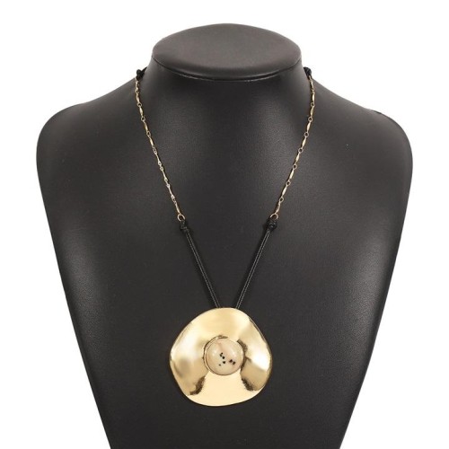  Metal geometry Round pendant necklace  same style exaggerating personality clavicle chain