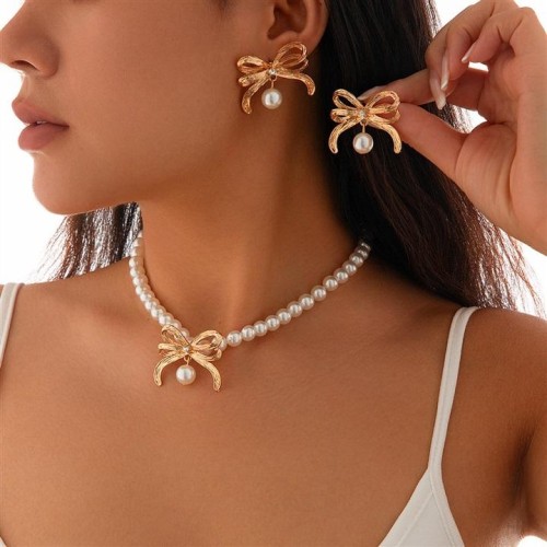 occidental styleins imitate Pearl beads necklace set  wind Metal bow clavicle chain