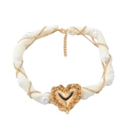 new retro Alloy love necklace Pearl chain occidental style diamond chain weave..
