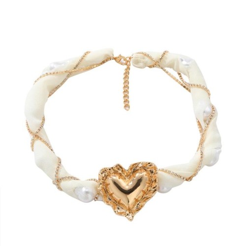 new retro Alloy love necklace Pearl chain occidental style diamond chain weave lady clavicle chain