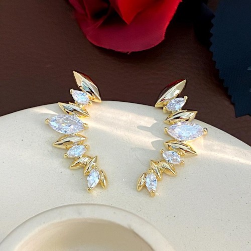  wind Irregular zircon earrings woman samll silver ear stud high temperament Earring