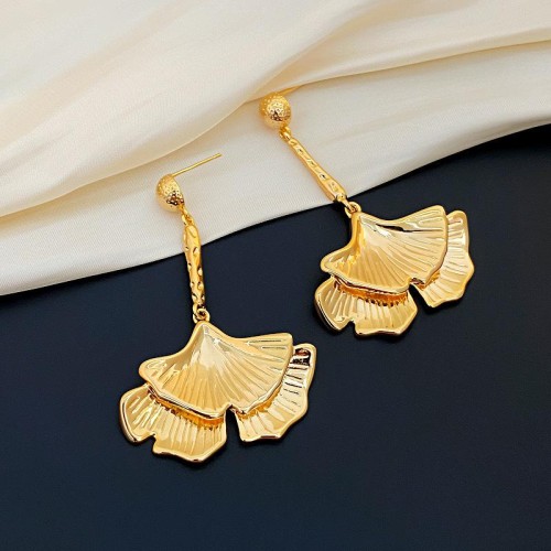 medium exaggerating Metal long style sector earrings retro wind high silver leaf ear stud wind Ea