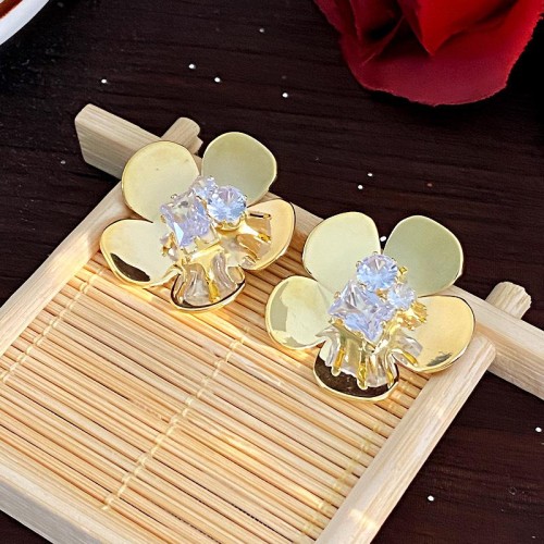occidental style Metal wind exaggerating surface diamond flowers earrings fashion personality all